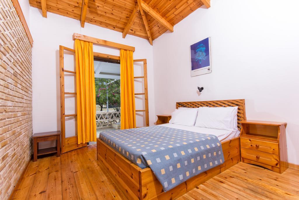 Liuba Houses Vasilikí Екстериор снимка